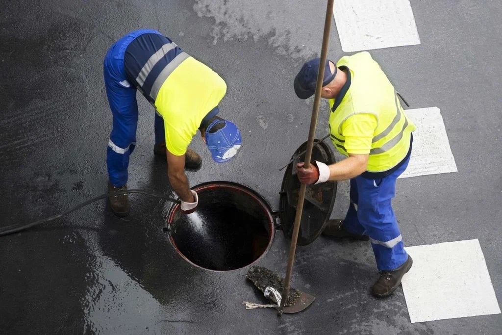 What Do Comprehensive Drain Services Include?